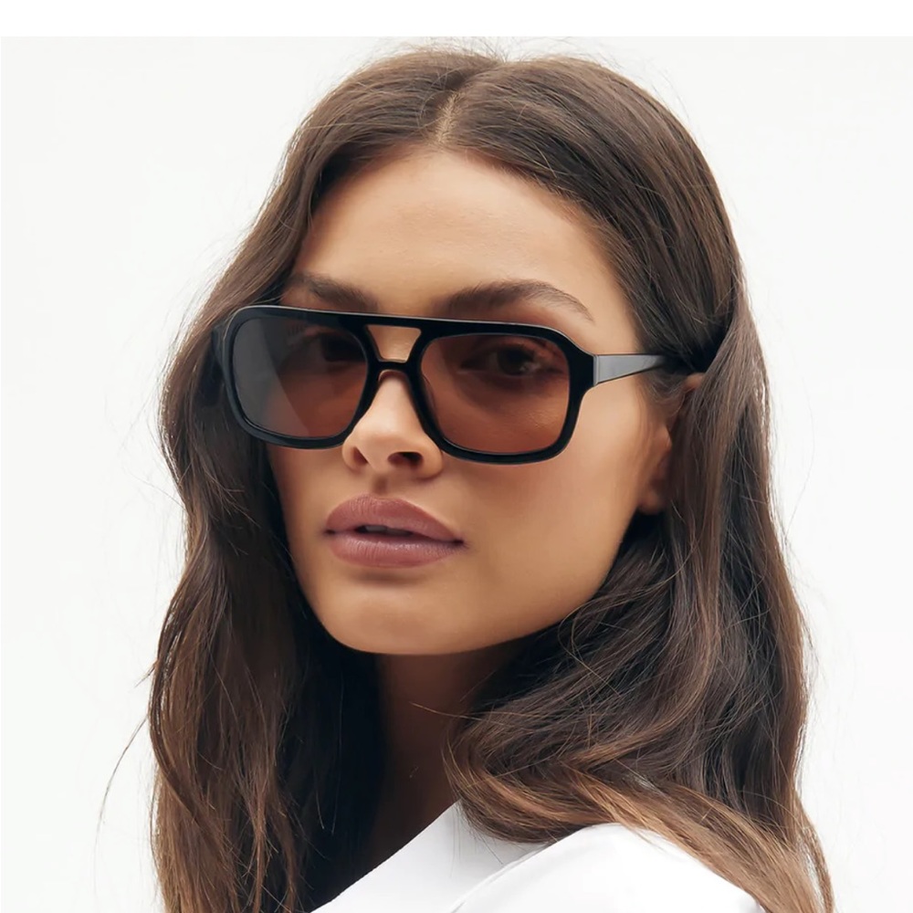 NWT Vehla Dixie Black/Toffee sunglasses